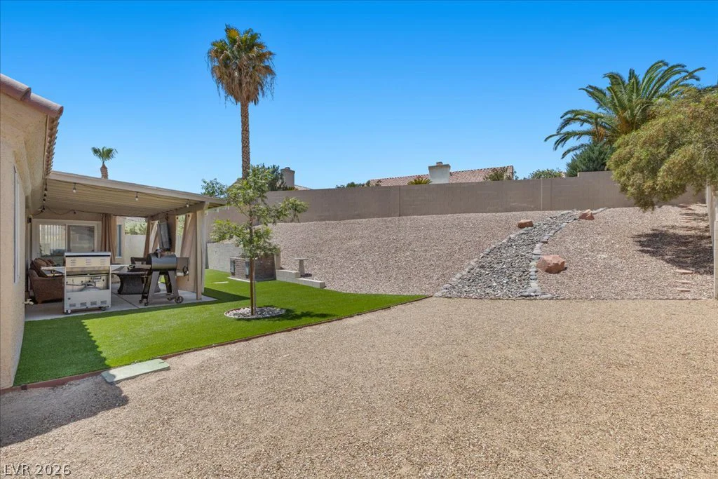4545 Via Delsur, Las Vegas, NV 89130