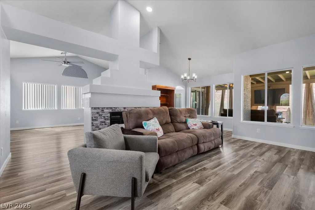 4545 Via Delsur, Las Vegas, NV 89130