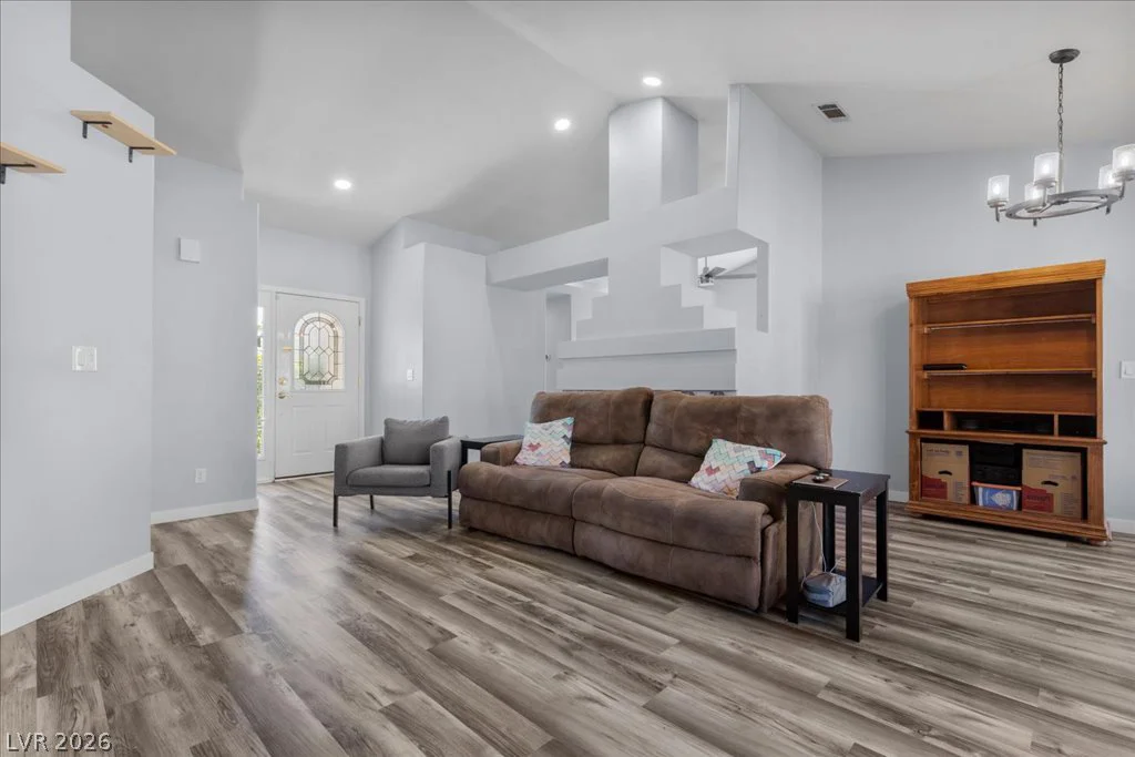 4545 Via Delsur, Las Vegas, NV 89130