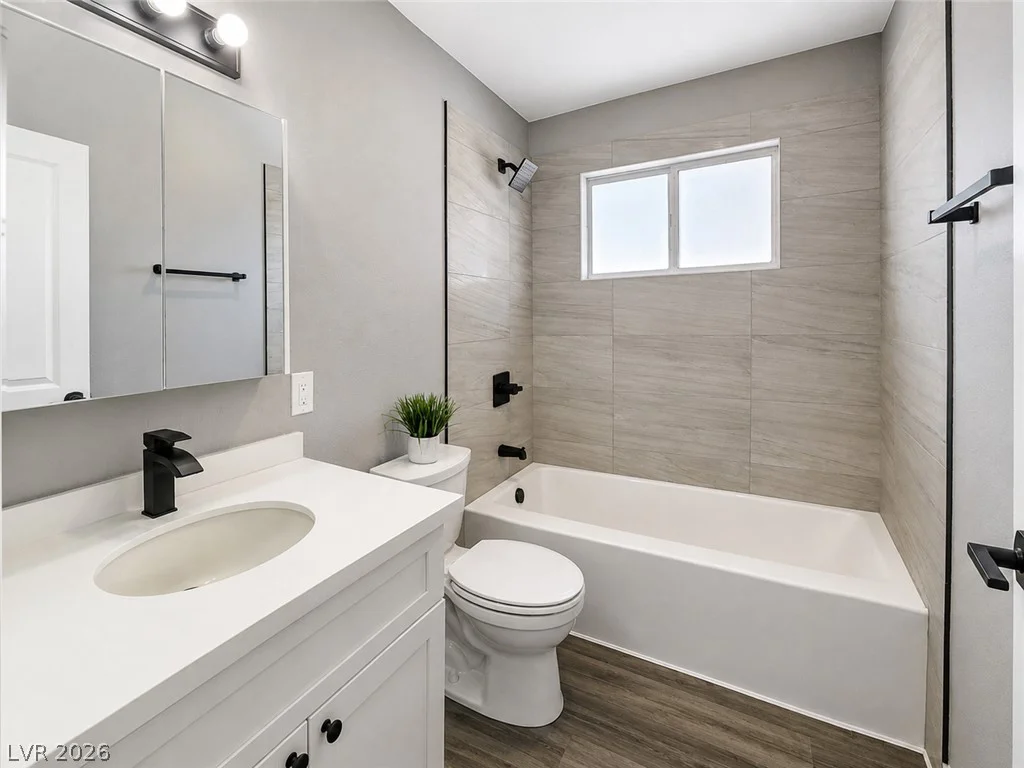 2217 Constantine, Las Vegas, NV 89101