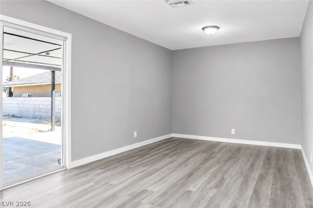 2217 Constantine, Las Vegas, NV 89101