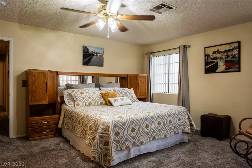 2820 Swallow Point Circle, Las Vegas, NV 89117