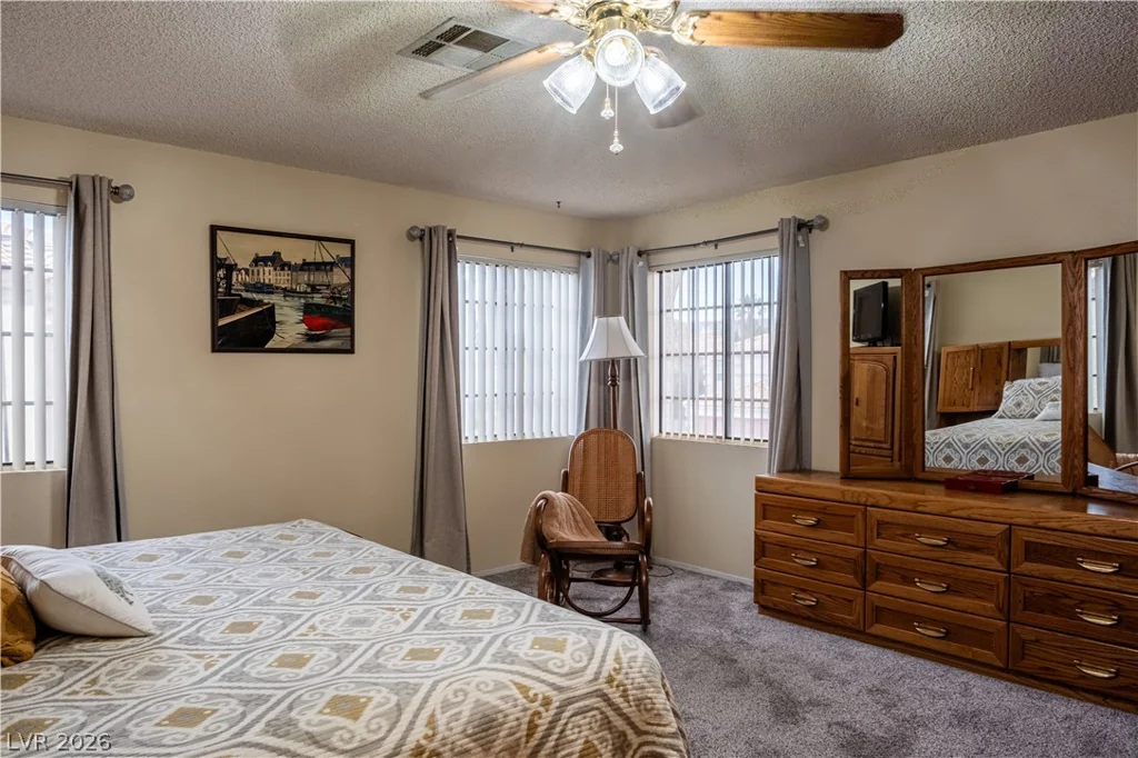 2820 Swallow Point Circle, Las Vegas, NV 89117