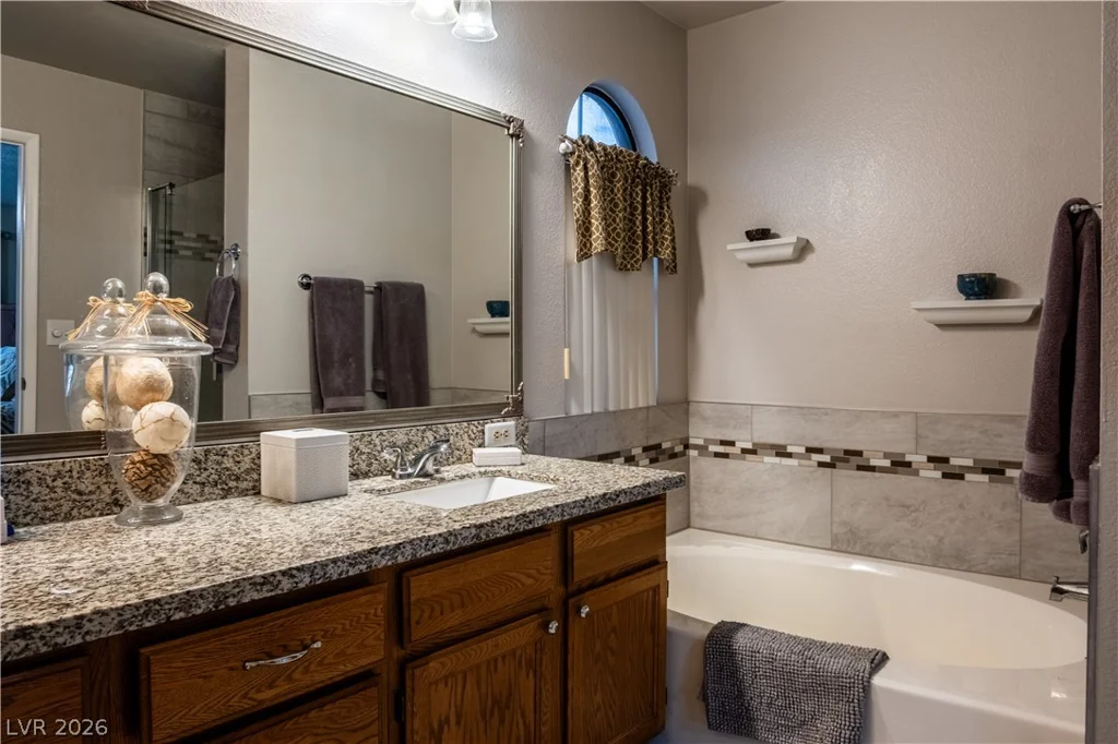 2820 Swallow Point Circle, Las Vegas, NV 89117