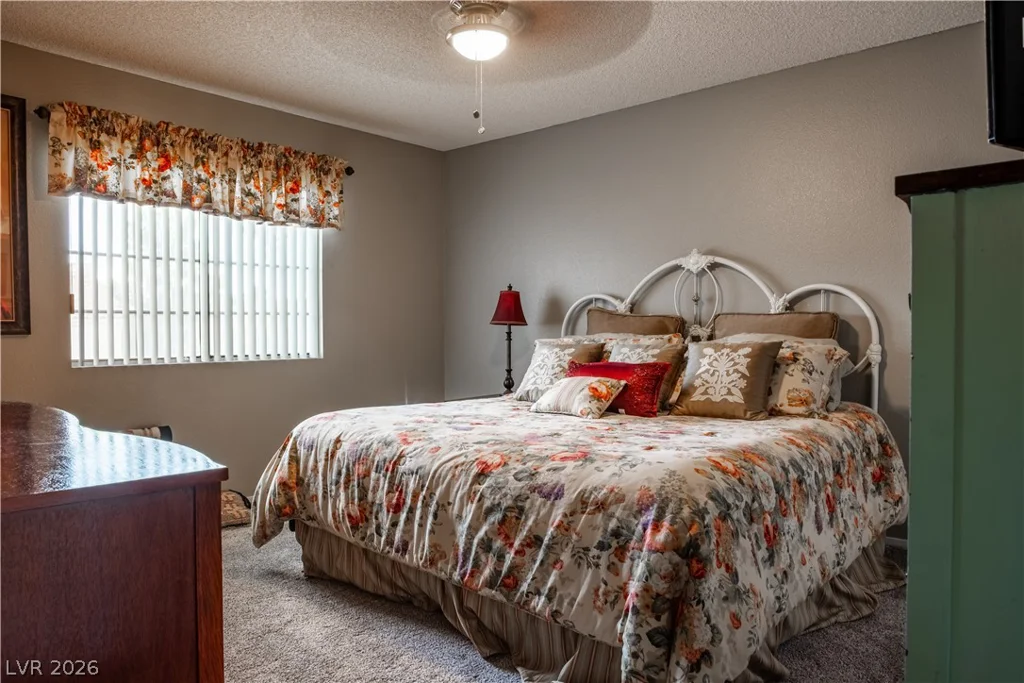 2820 Swallow Point Circle, Las Vegas, NV 89117