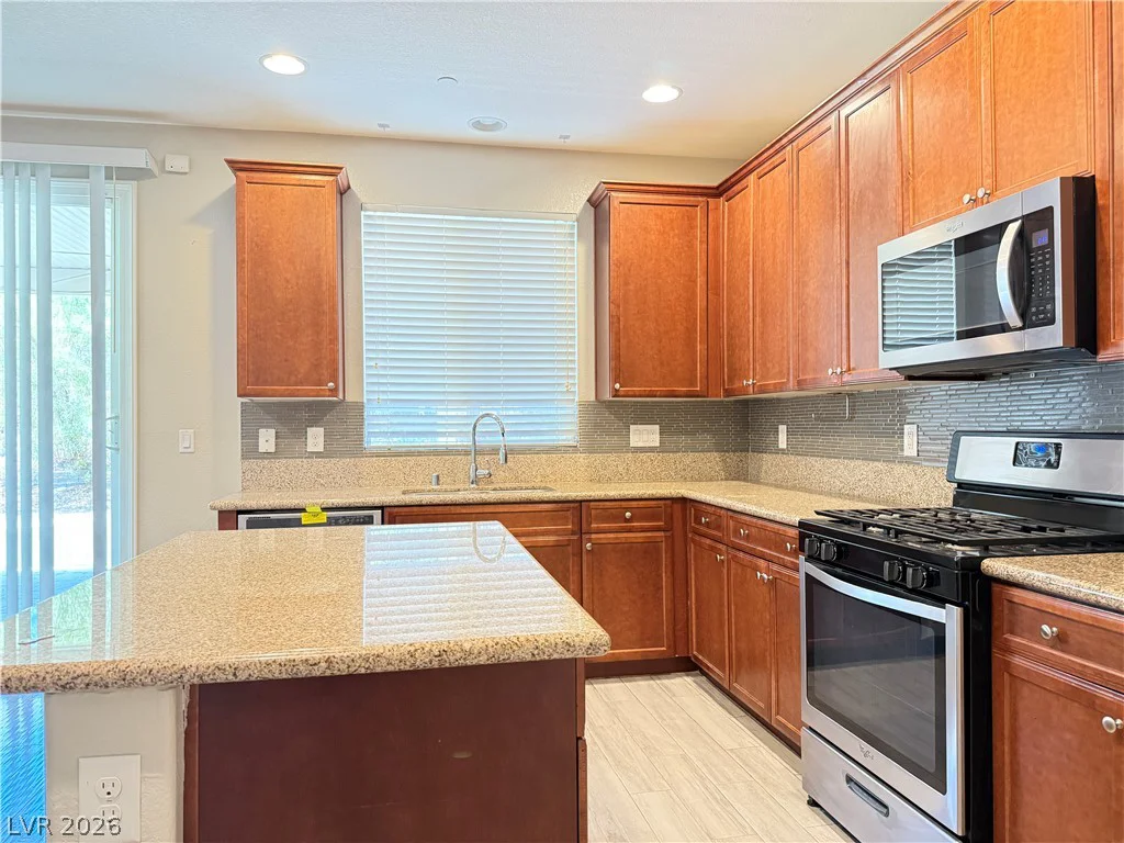 6309 Patriot Wave, North Las Vegas, NV 89031