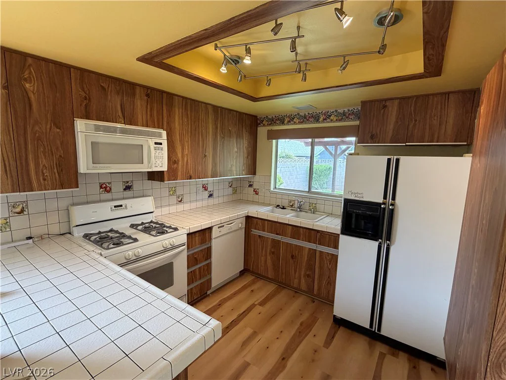 6813 War Eagle, Las Vegas, NV 89108