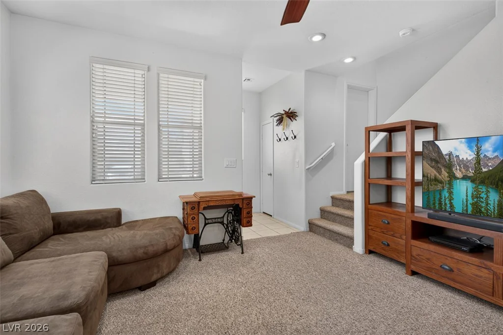 10756 Bayview House, Las Vegas, NV 89166