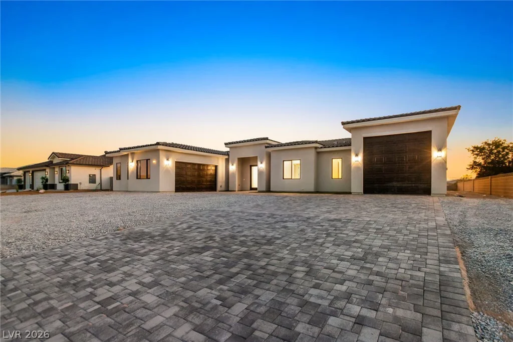 6340 Montclair, Pahrump, NV 89061