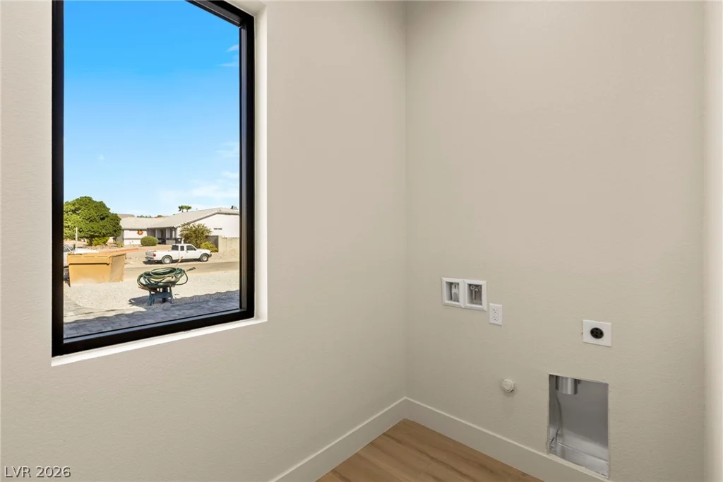 6340 Montclair, Pahrump, NV 89061