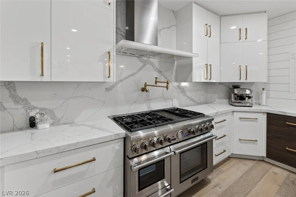 2239 Chatsworth, Henderson, NV 89074