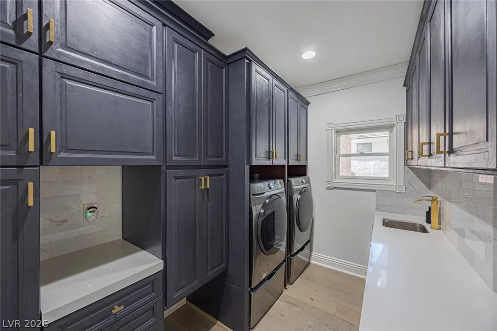 2239 Chatsworth, Henderson, NV 89074
