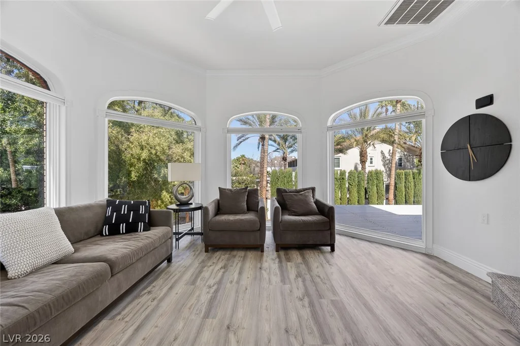 2239 Chatsworth, Henderson, NV 89074