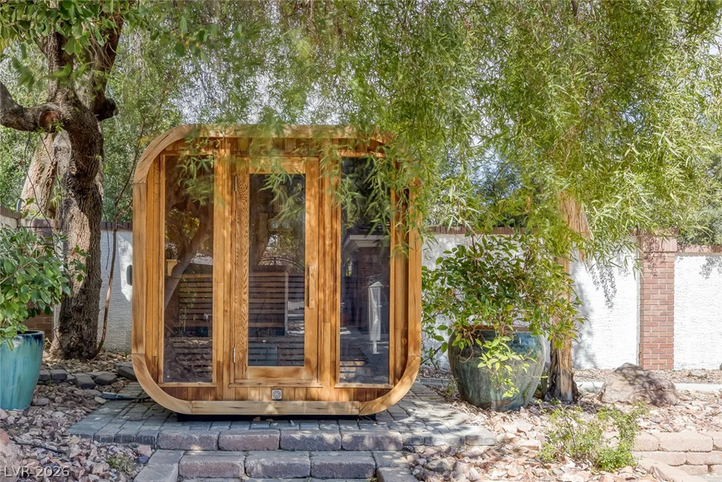 2239 Chatsworth, Henderson, NV 89074
