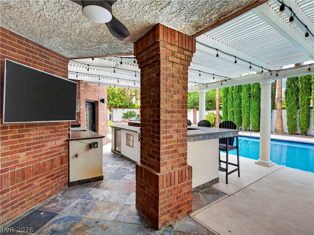 2239 Chatsworth, Henderson, NV 89074