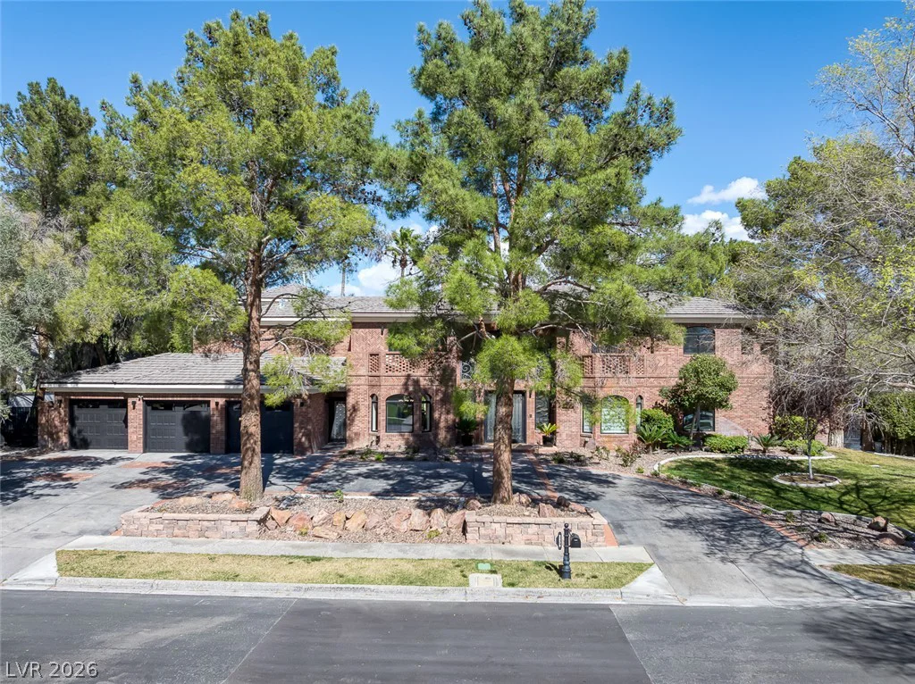 2239 Chatsworth, Henderson, NV 89074