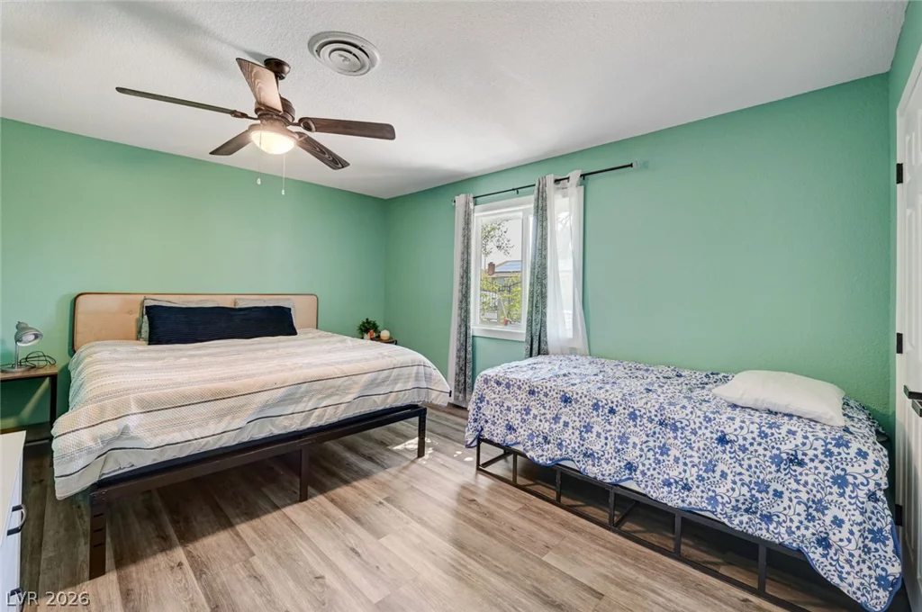 1920 Parkchester, Las Vegas, NV 89108