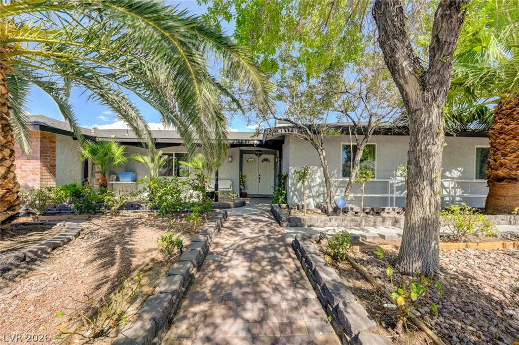 1920 Parkchester, Las Vegas, NV 89108