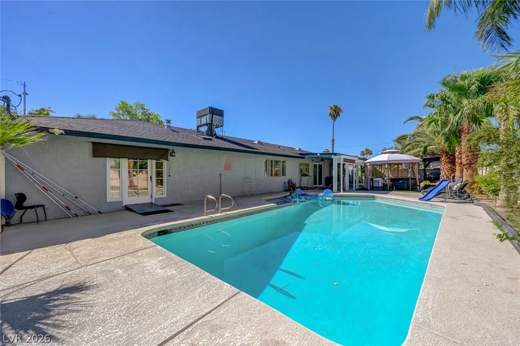 1920 Parkchester, Las Vegas, NV 89108