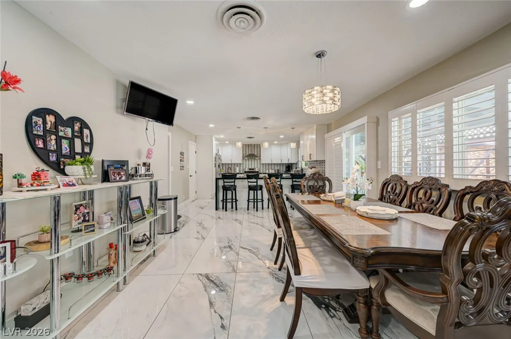 1920 Parkchester, Las Vegas, NV 89108