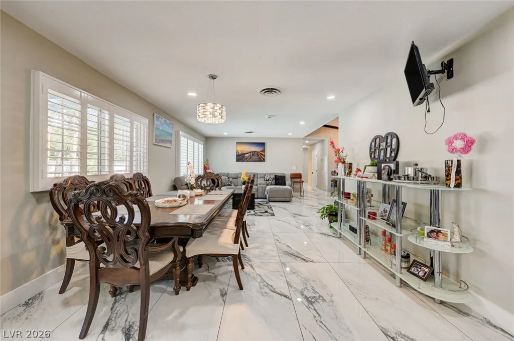 1920 Parkchester, Las Vegas, NV 89108