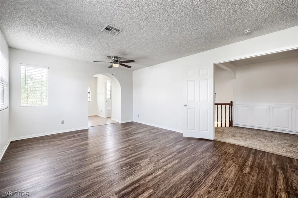 9000 Feather River, Las Vegas, NV 89117