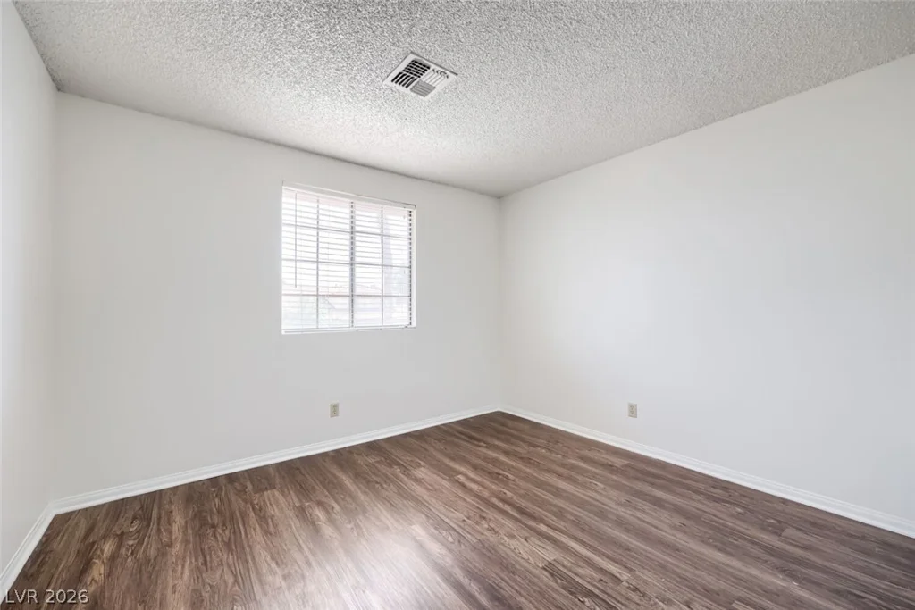 9000 Feather River, Las Vegas, NV 89117