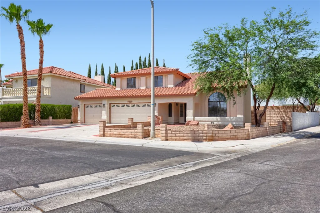 9000 Feather River, Las Vegas, NV 89117