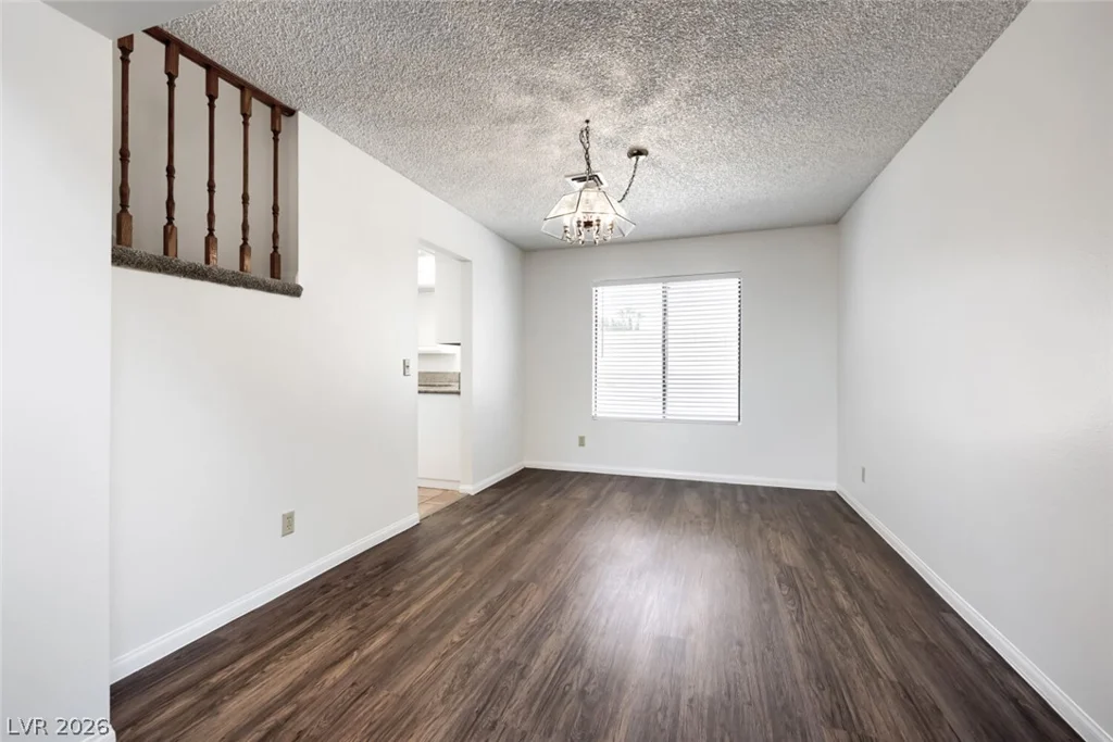 9000 Feather River, Las Vegas, NV 89117