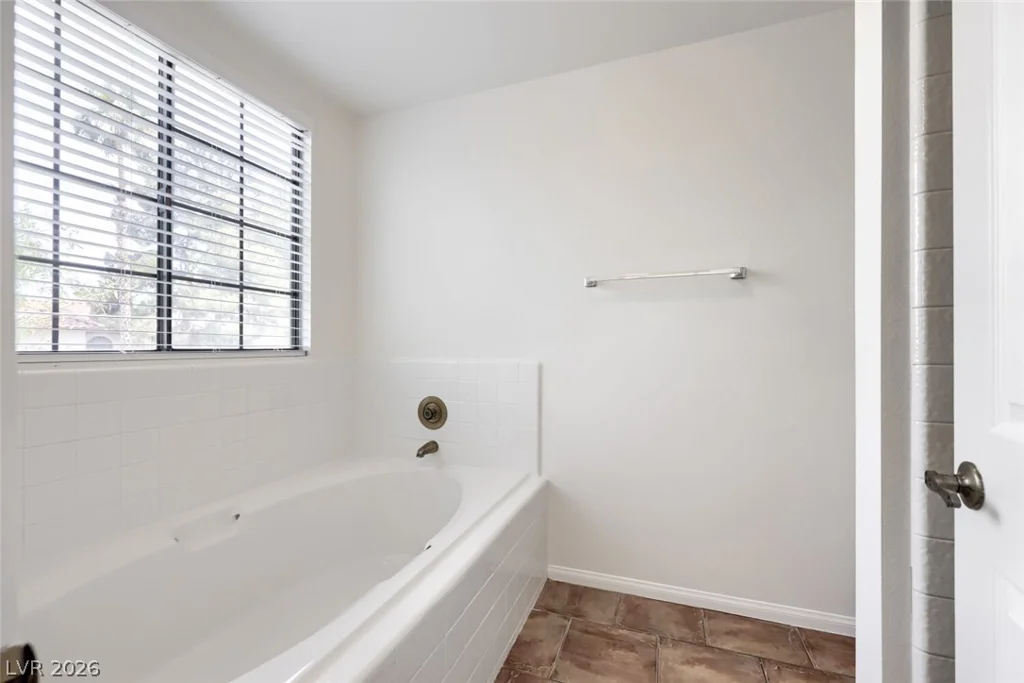 9000 Feather River, Las Vegas, NV 89117