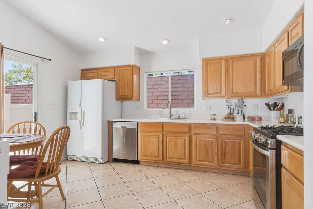 8594 Dyker Heights, Las Vegas, NV 89178
