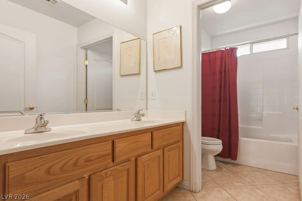 8594 Dyker Heights, Las Vegas, NV 89178