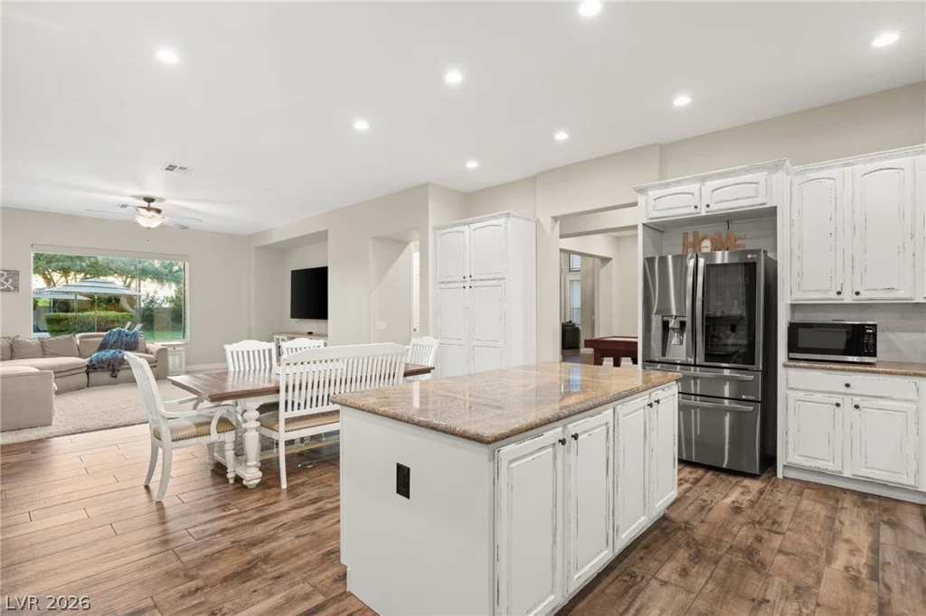 25 Kittansett, Henderson, NV 89052