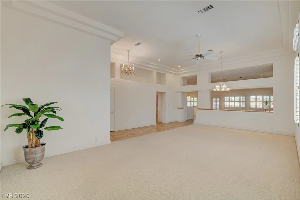 2900 Hawksdale, Las Vegas, NV 89134