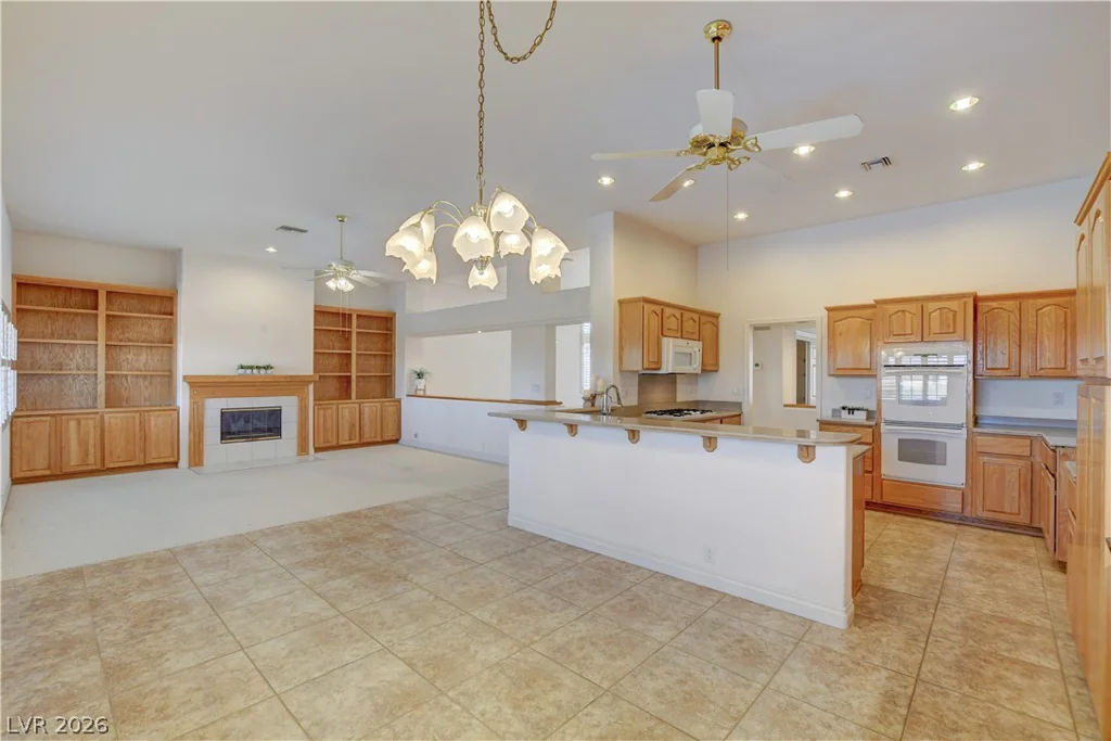 2900 Hawksdale, Las Vegas, NV 89134