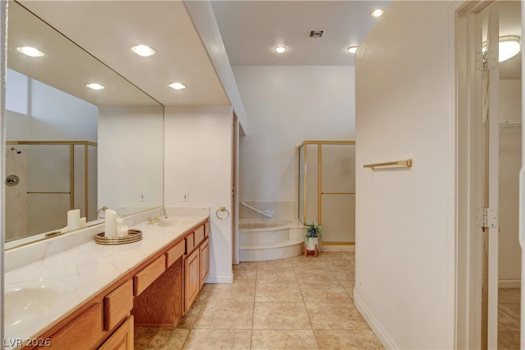 2900 Hawksdale, Las Vegas, NV 89134