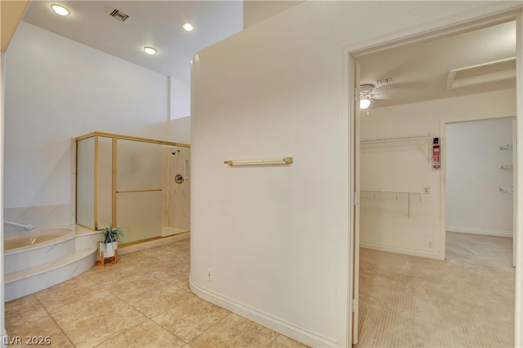 2900 Hawksdale, Las Vegas, NV 89134