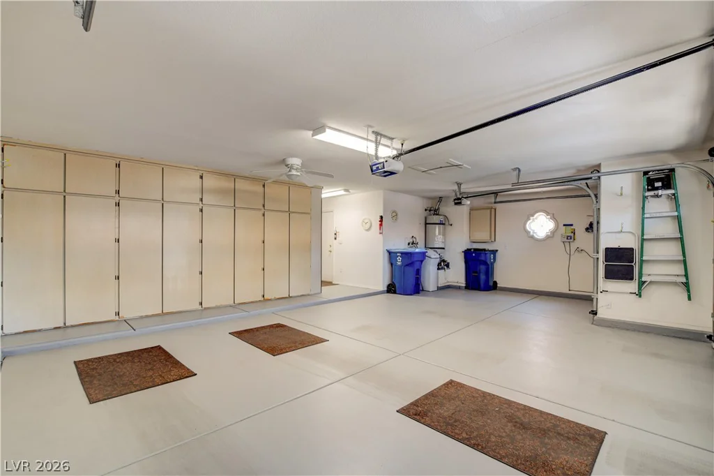 2900 Hawksdale, Las Vegas, NV 89134