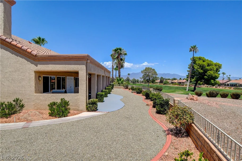 2900 Hawksdale, Las Vegas, NV 89134