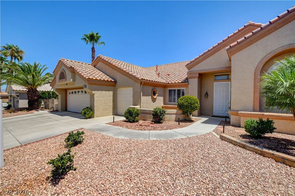 2900 Hawksdale, Las Vegas, NV 89134