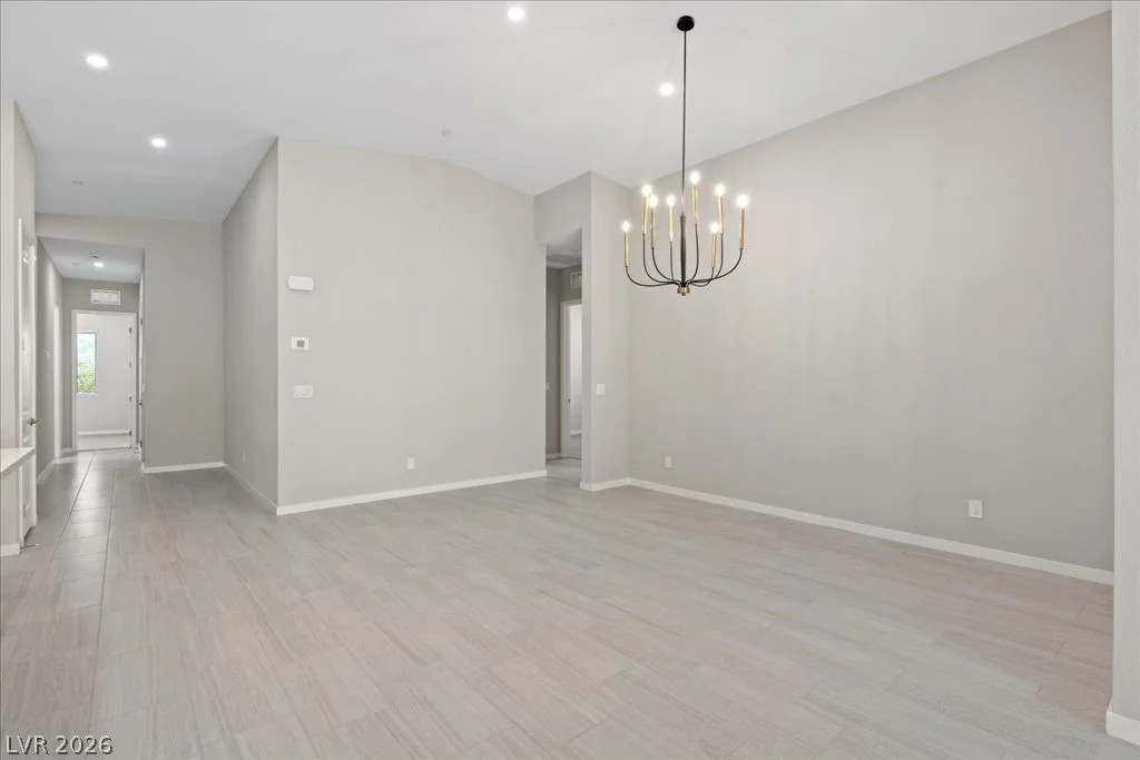 61 Agnew, Las Vegas, NV 89138