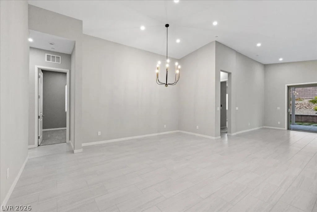 61 Agnew, Las Vegas, NV 89138