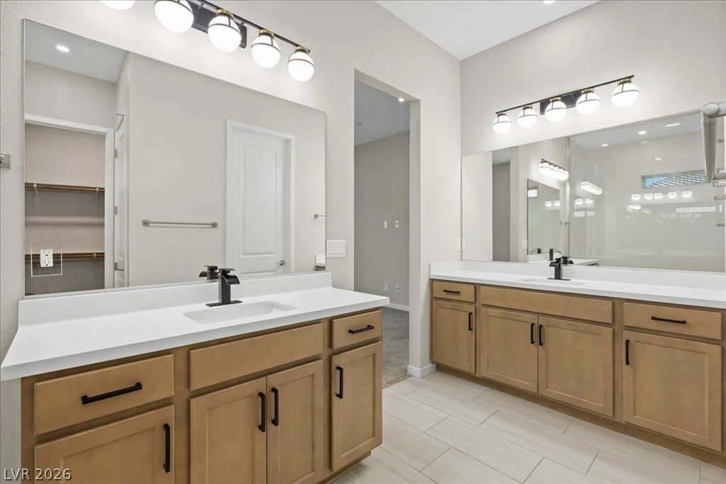 61 Agnew, Las Vegas, NV 89138