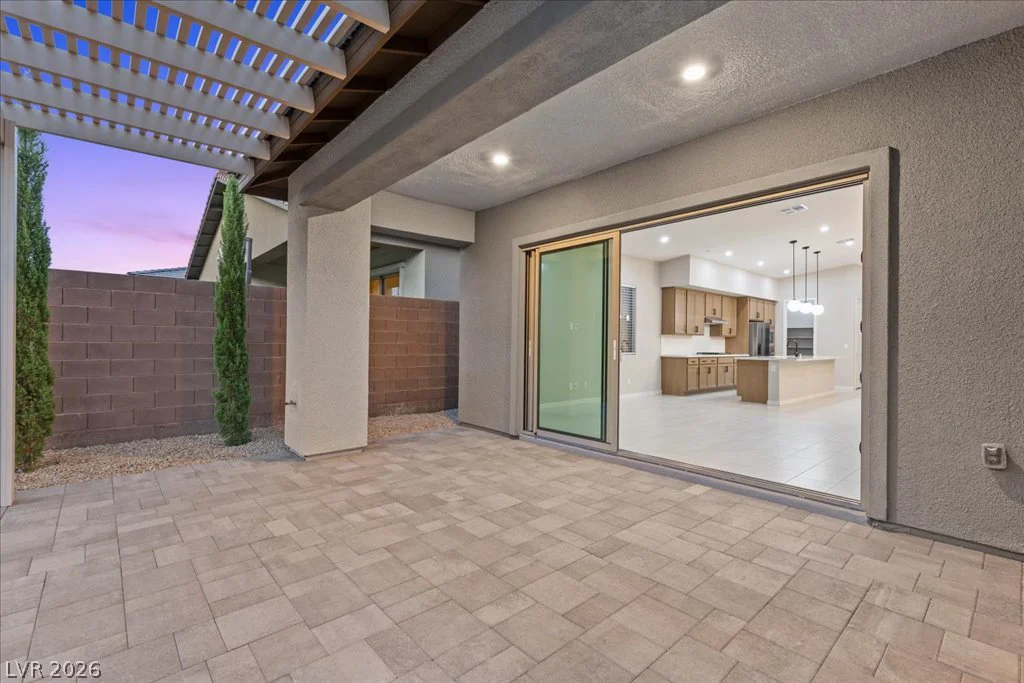 61 Agnew, Las Vegas, NV 89138