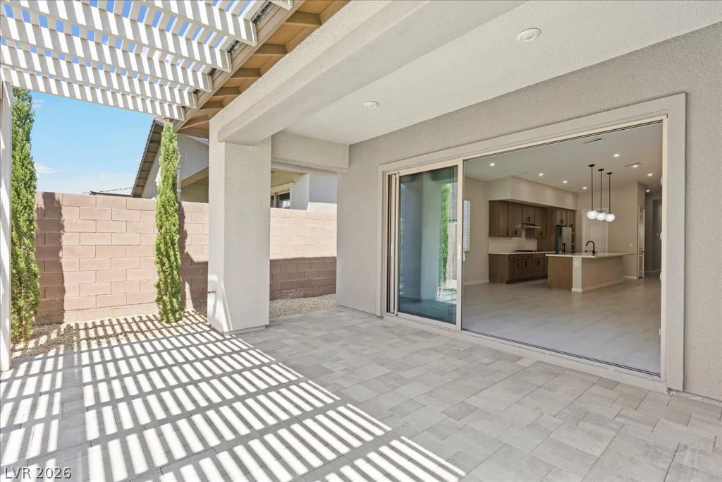 61 Agnew, Las Vegas, NV 89138
