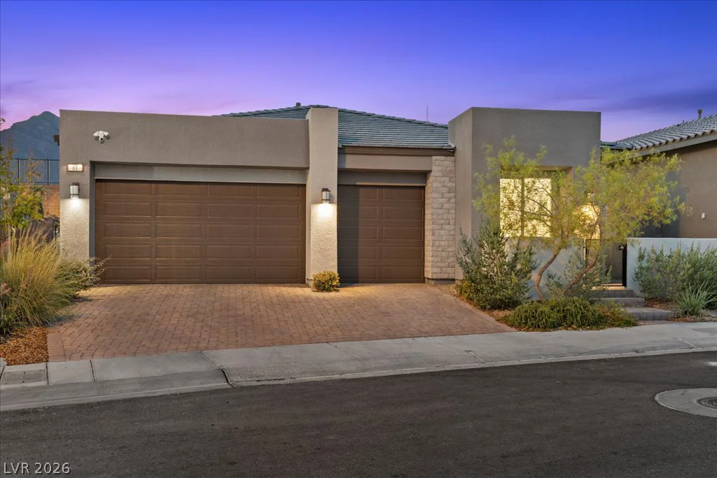 61 Agnew, Las Vegas, NV 89138