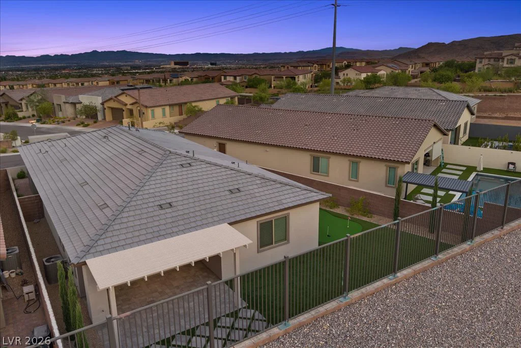 61 Agnew, Las Vegas, NV 89138