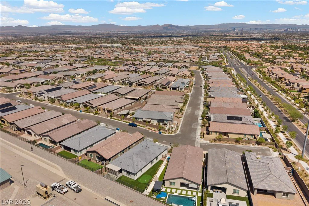 61 Agnew, Las Vegas, NV 89138