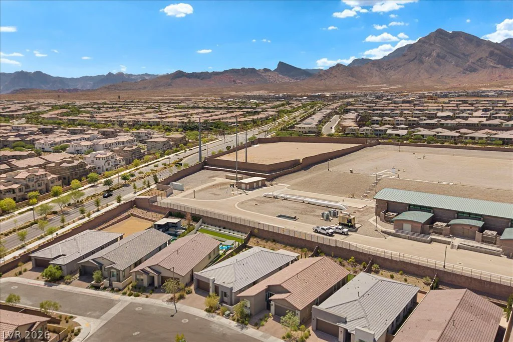 61 Agnew, Las Vegas, NV 89138