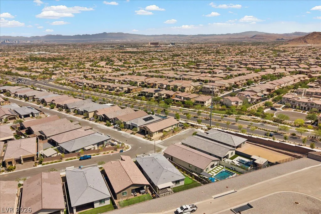 61 Agnew, Las Vegas, NV 89138